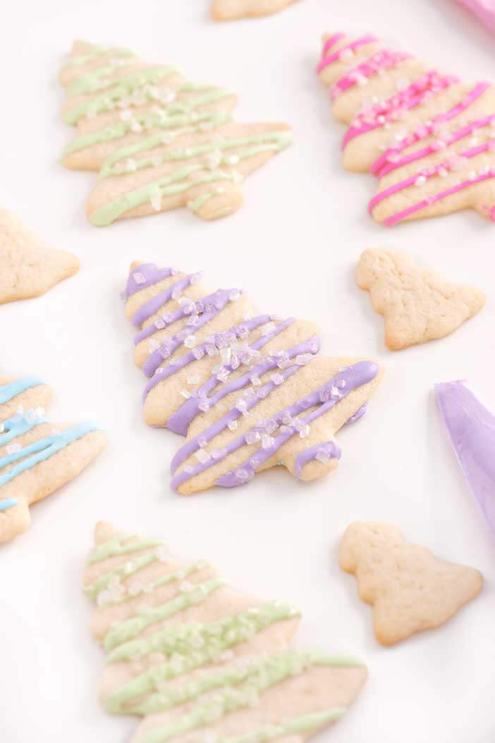 Easy Sugar Cookies {Perfect For Holidays!} - FeelGoodFoodie